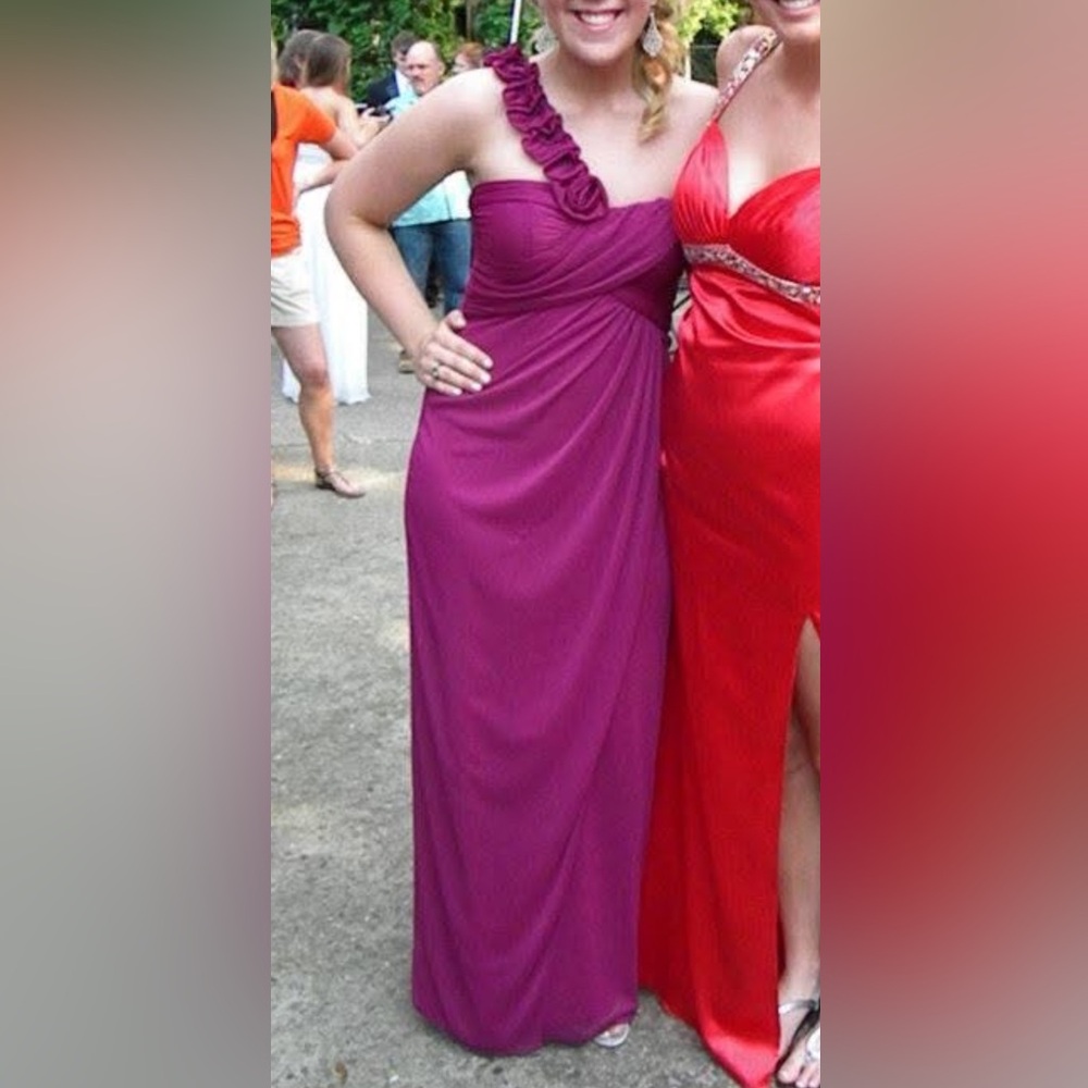 Purple Cache Prom Dress